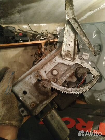 Стеклоподъемник opel vectra b