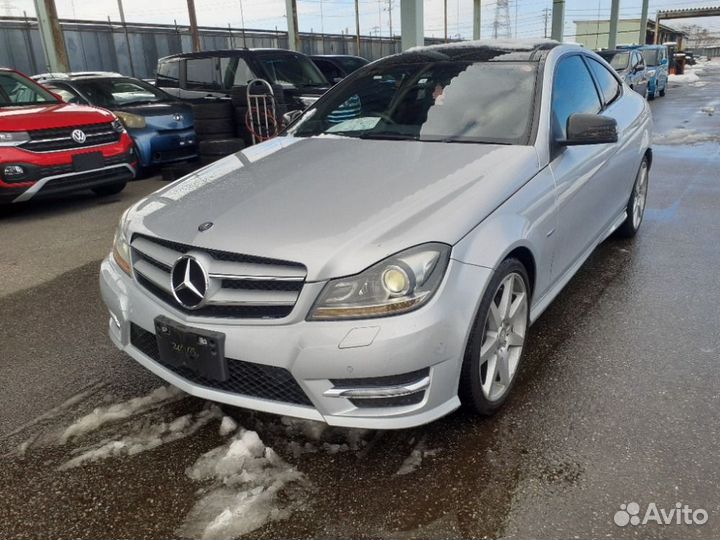 В разборе Mercedes-Benz C-class с204