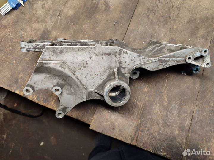 Кронштейн генератора, вискомуфты, гура