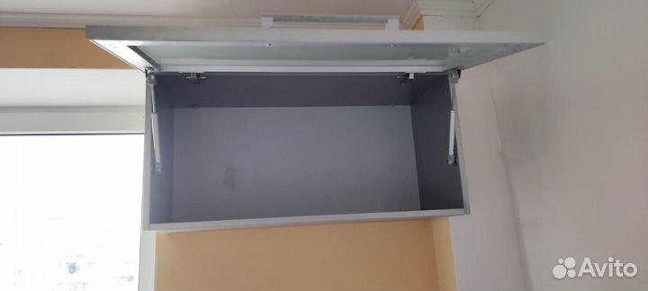 Верхние шкафы кухонные бу