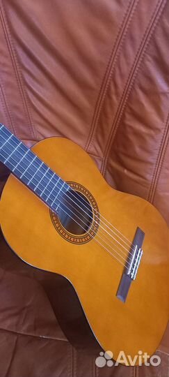 Гитара yamaha cs40