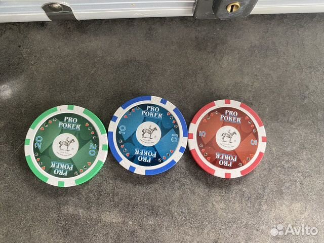 Покерный набор 500 фишек объявление продам