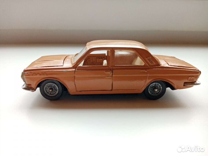 Модель автомобиля волга газ 24