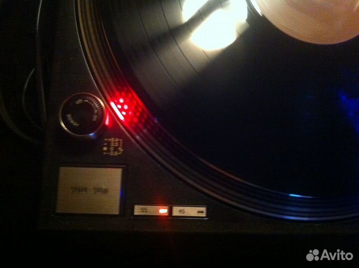 Виниловый проигрыватель Technics SL-1210M5G