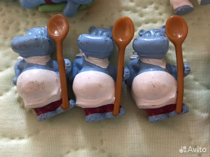 Киндеры 90-х коллекция бегемотиков