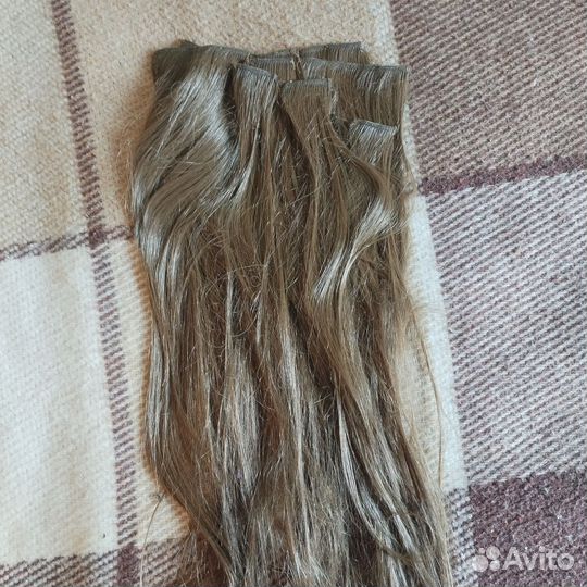 Накладные волосы на заколках