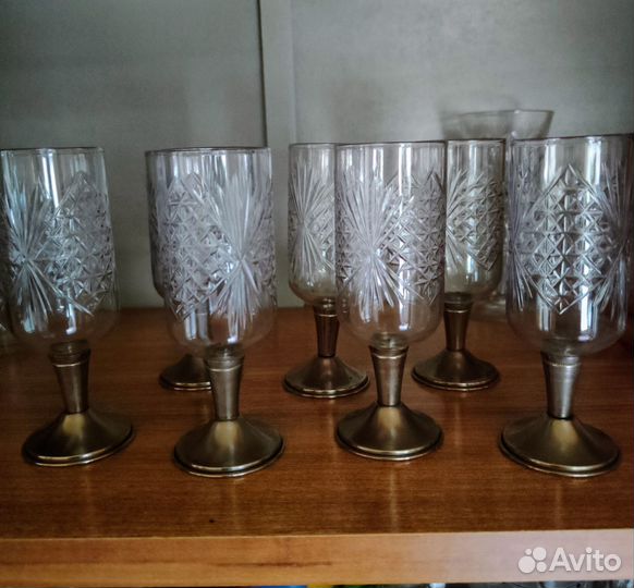 Хрустальные рюмки