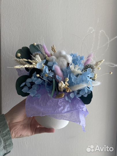 Композиция из сухоцветов