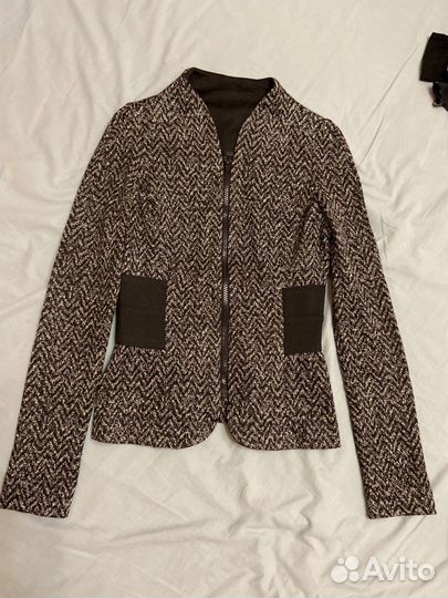 Пиджак женский трикотажный 40 размер