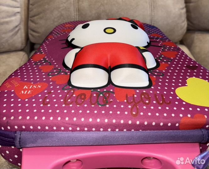 Детский чемодан на колесиках hello kitty