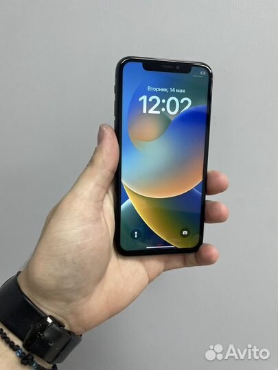 iPhone X, 64 ГБ