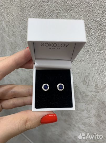 Серебряные серьги с сапфирами
