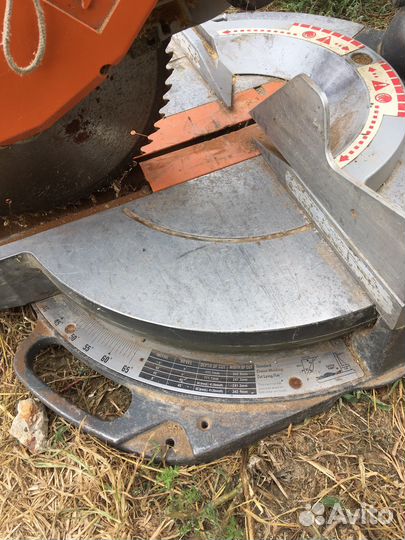 Пила торцевая Аеg