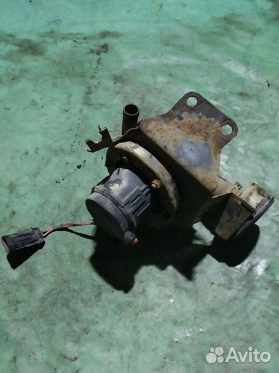 Насос воздушный Opel Omega B