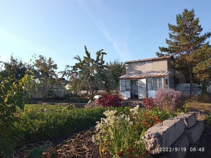 Дача 10 м² на участке 6 сот.