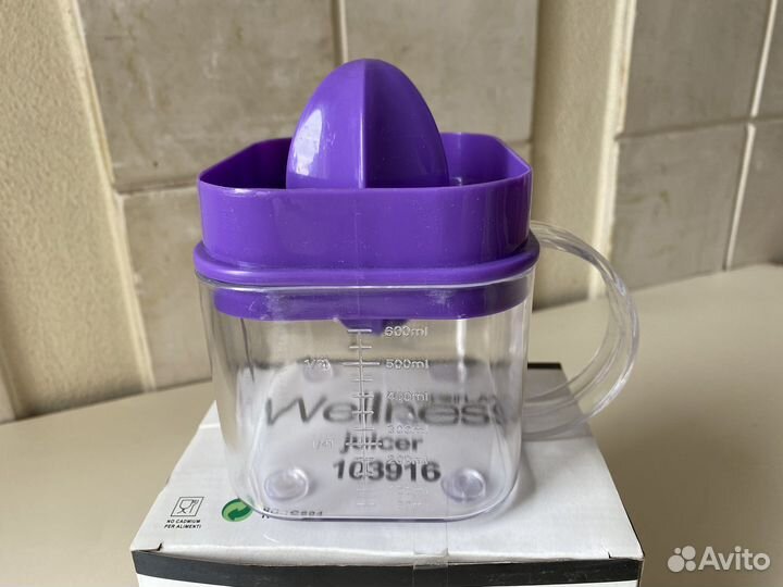 Новая ручная соковыжималка для цитрусовых