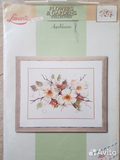 Набор для вышивания крестиком Lanarte