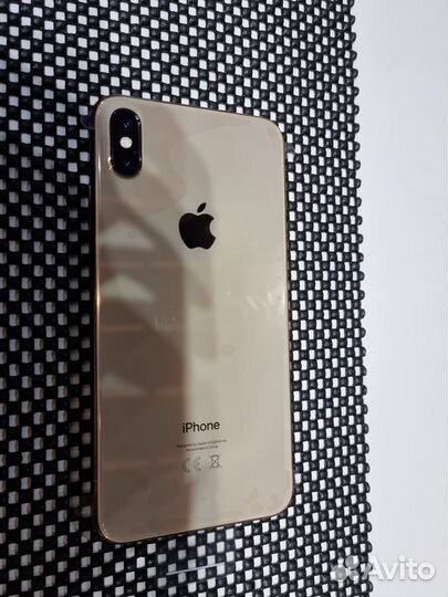 iPhone xs max 64gb