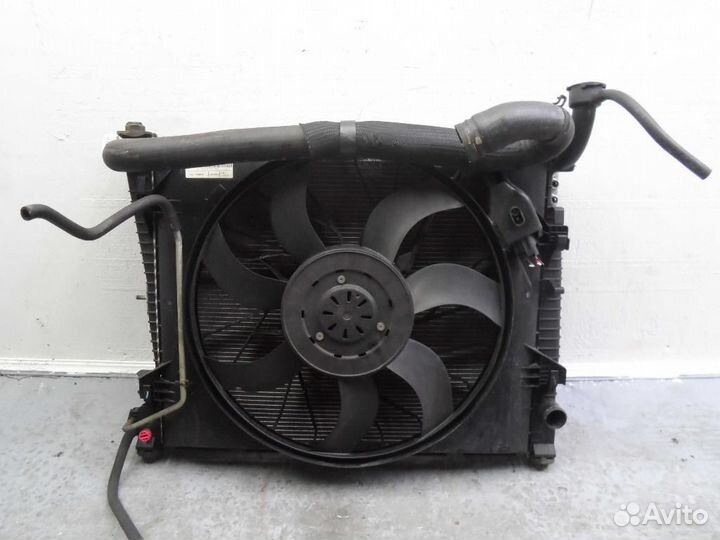 Радиатор в сборе/кассета радиаторов Dodge Durango