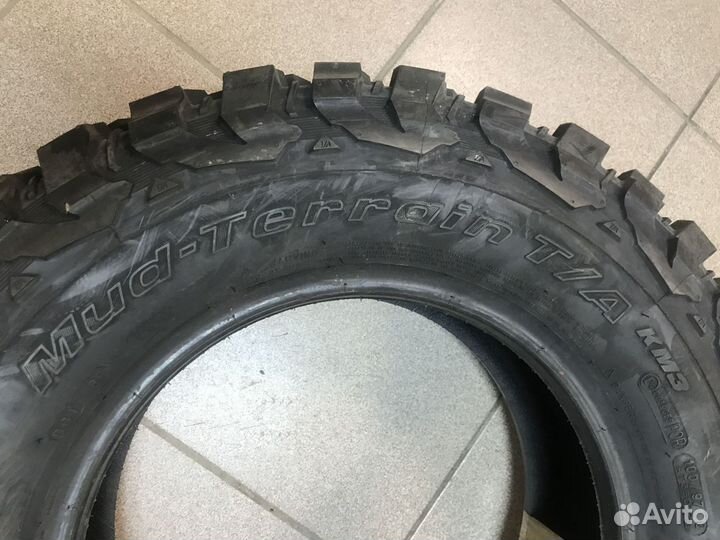 Bfgoodrich Mud-Terrain T/A KM3 265/70 R16 121Q