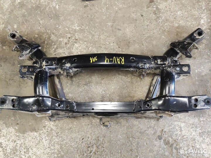 Подрамник задний Toyota RAV4 30