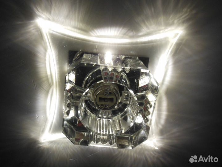 Светильники точечные встраиваемые G9