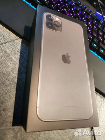 Коробка от iPhone 11 Pro Max