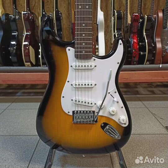 Электрогитара Root Note ST202 Stratocaster SSS Bro