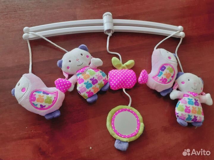 Музыкальный мобиль на кроватку