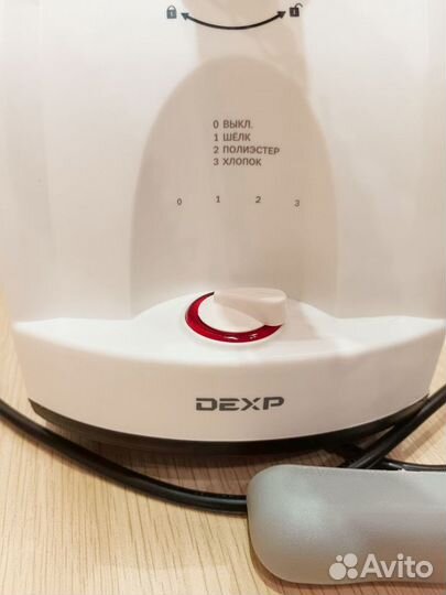 Отпариватель вертикальный Dexp