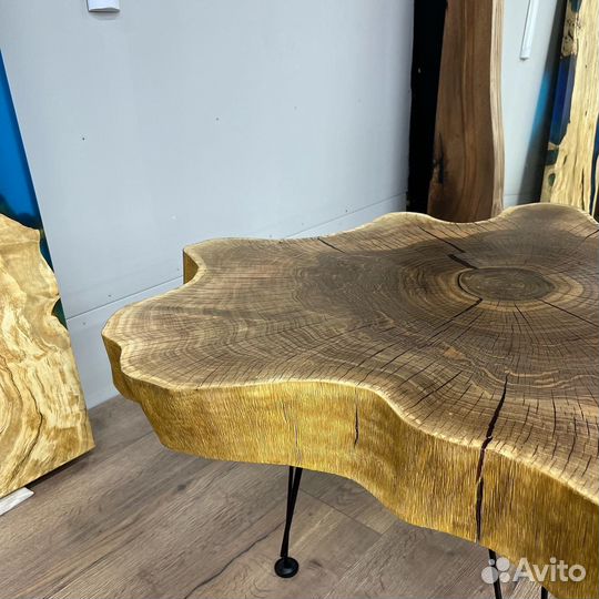 Журнальный столик