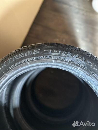 Continental ExtremeContact DWS 205/50 R17