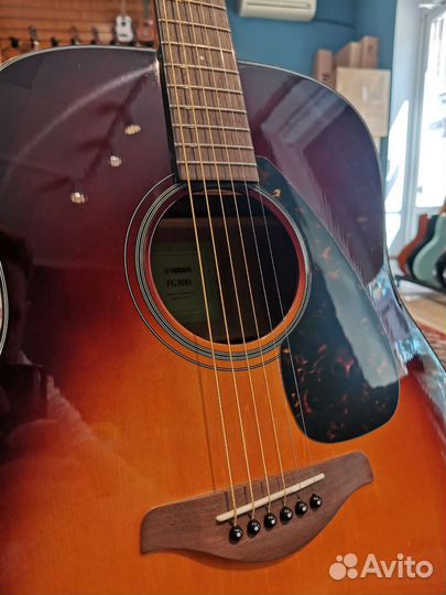 Акустическая гитара Yamaha FG800 SB
