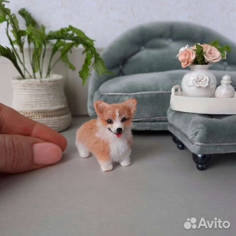 Миниатюрная игрушка щенок корги