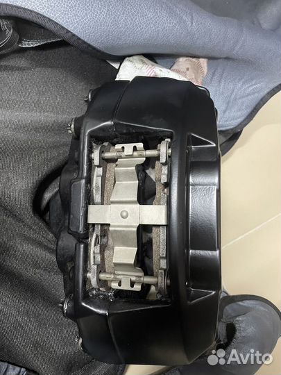 Тормозная система в сборе brembo 4 port от audi q5