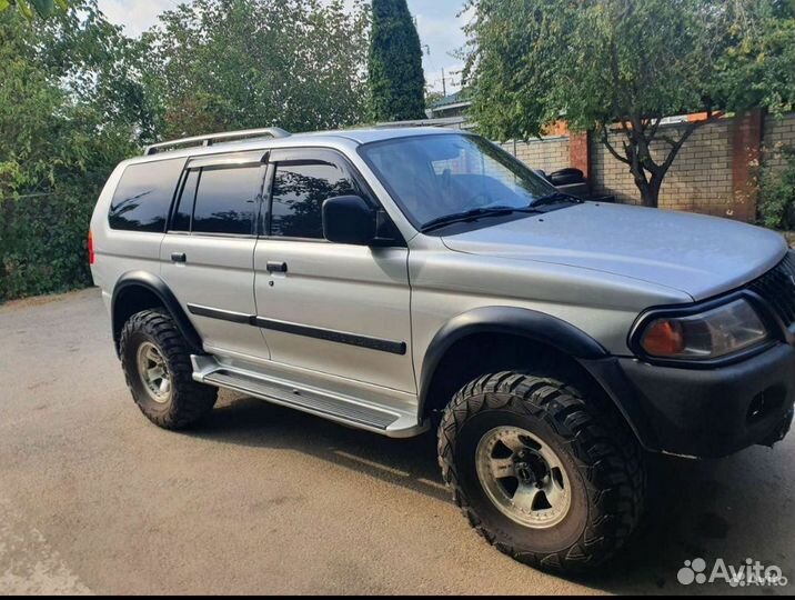 Mitsubishi Montero Sport 3.0 AT, 2002, 369 000 км