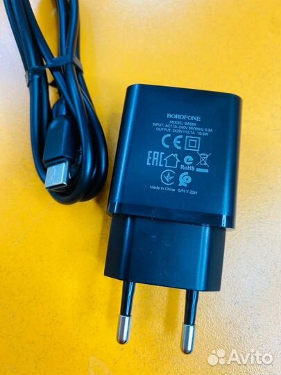 Зарядное устройство с кабелем type-c