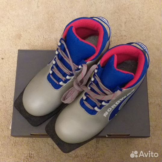 Лыжные ботинки nordway 34р-р