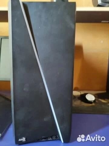 Игровой компьютер с монитором