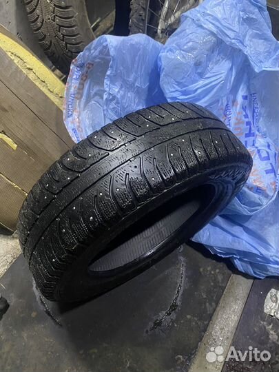 Bridgestone Ice Cruiser 7000 185/65 R15 88T