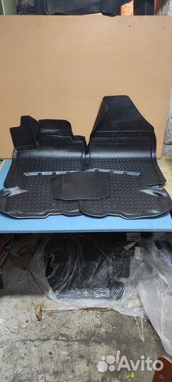 Коврики салона Renault Sandero 2/ Stepway 2 новые