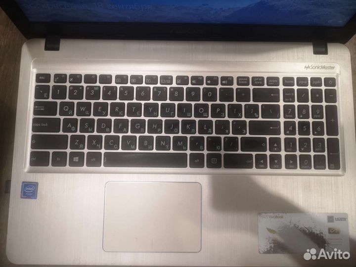 Ноутбук Asus диск SSD 250 GB