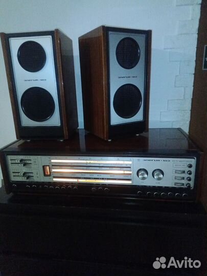Радиоприемник с колонками