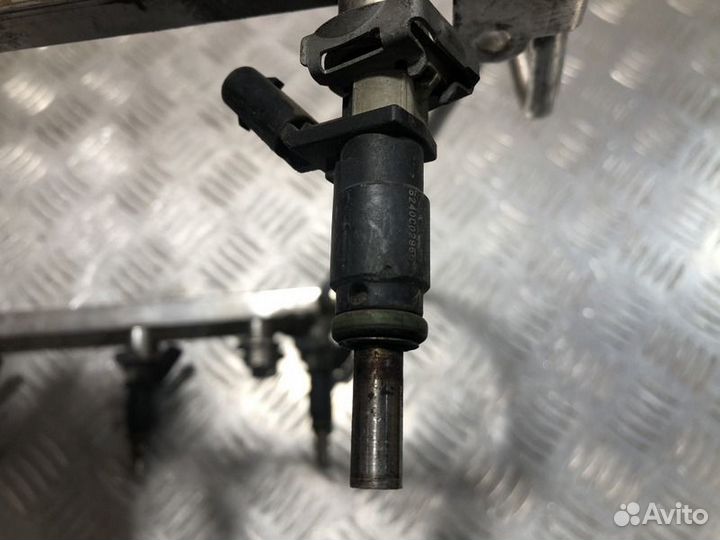 Форсунка двигателя S500 221