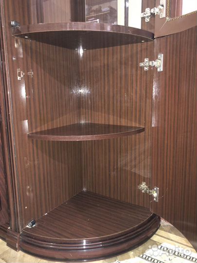 Буфет, витрина