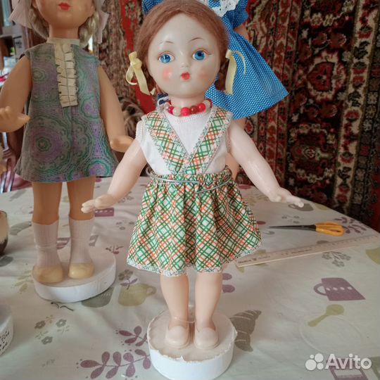 Кукла СССР паричковая Аришка в берете