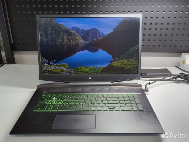 Ноутбук HP 17-cd0054ur