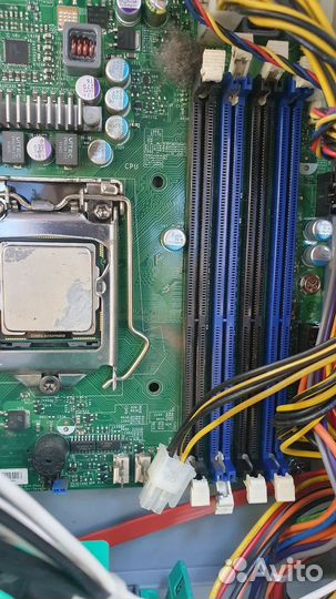 Материнская плата