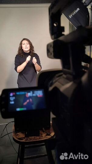 Сурдопереводчик