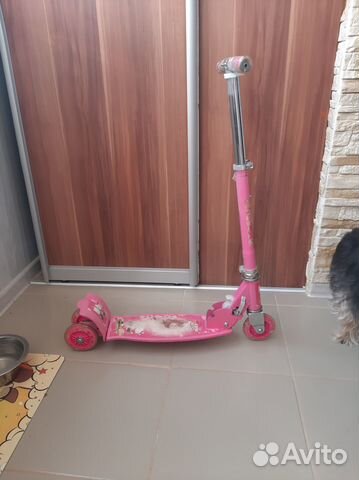 Продаю детский самокат для девочки
